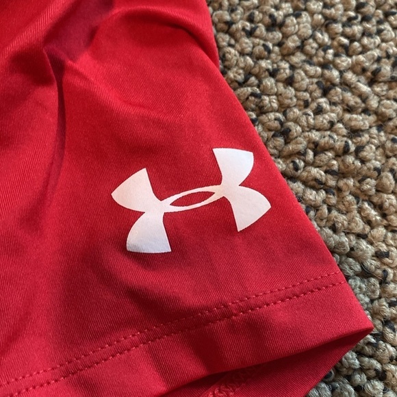 University of Maryland Under Armour Athletic Shirt Size Small- Like New - Picture 5 of 7